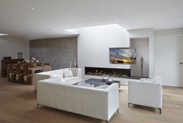 Licht eiken vloer, naturel eiken vloer, eikenhouten vloer, multiplank eiken, kleur houten vloer, plankbreedte eiken vloer, De Paal Parket