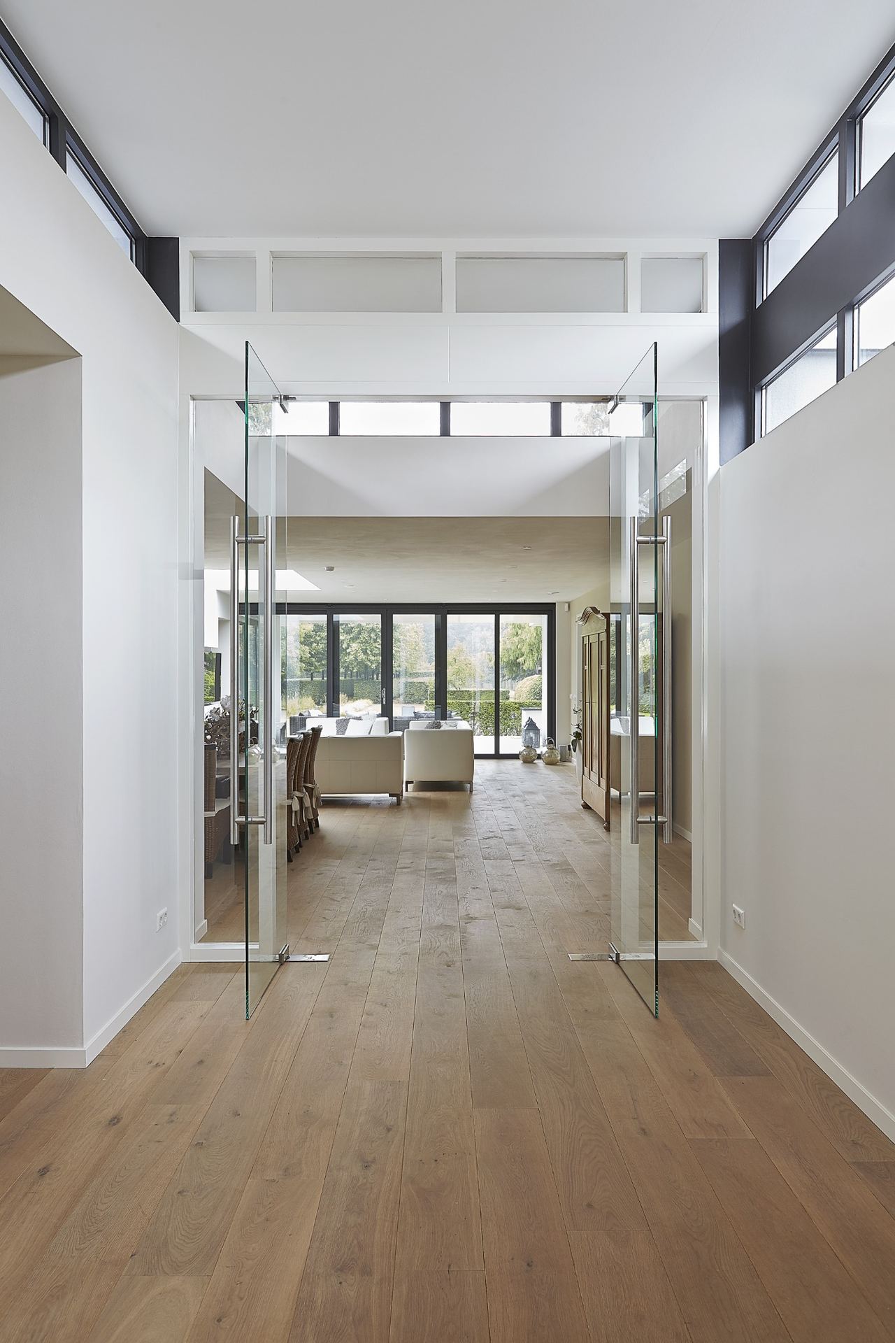 Licht eiken vloer, naturel eiken vloer, eikenhouten vloer, multiplank eiken, kleur houten vloer, plankbreedte eiken vloer, De Paal Parket
