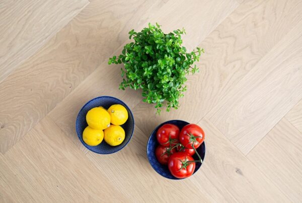 Visgraatvloer Inspiratie, lichte houten vloer, De Paal Parket