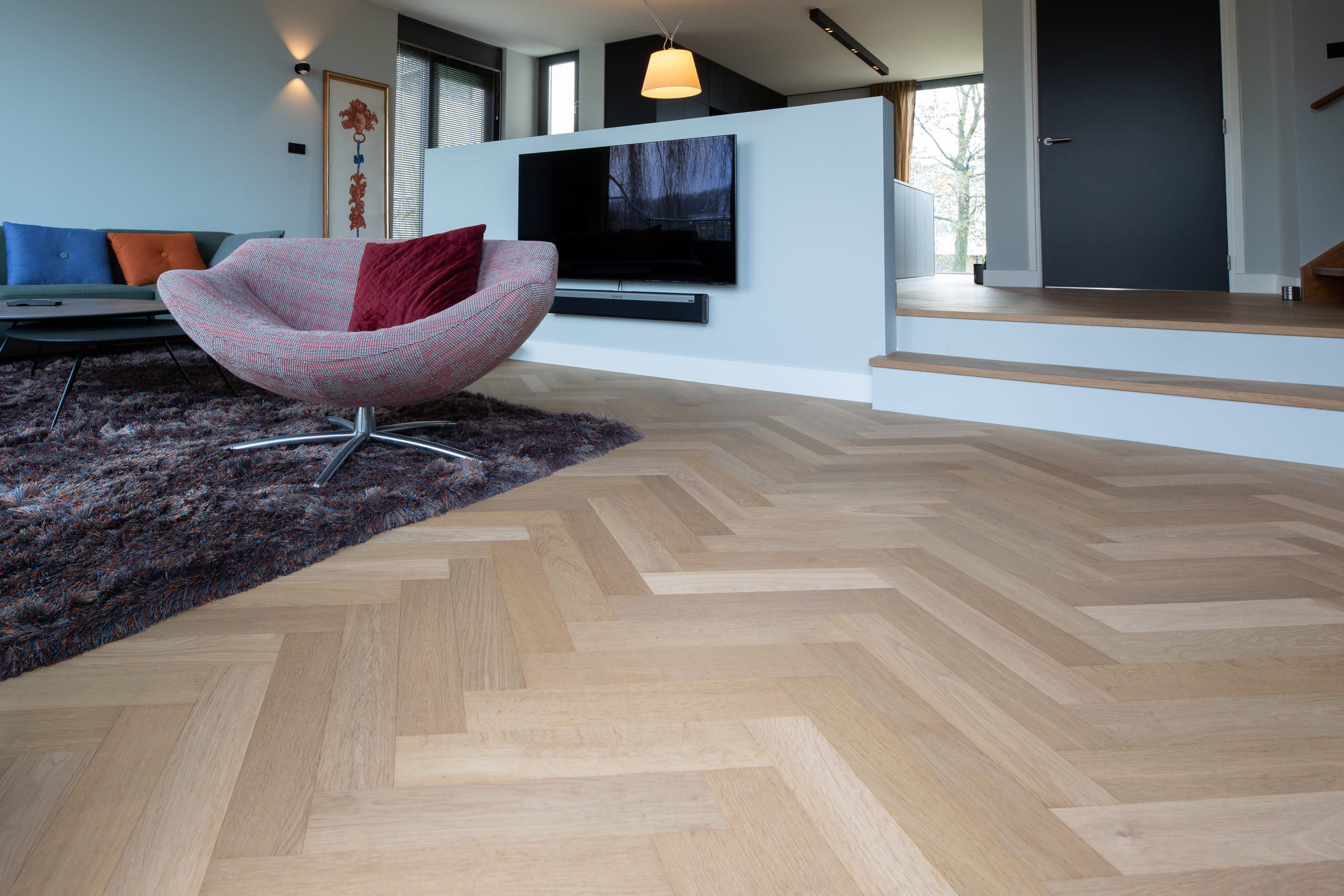 Vloerverwarming houten vloer, houten mloer met vloerverwarming, vloer met vloerverwarming laten leggen, vloerverwarming op houten vloer, De Paal Parket